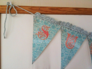 Wings of Whimsy: Summertime Bunting Vintage Style - free printable for personal use