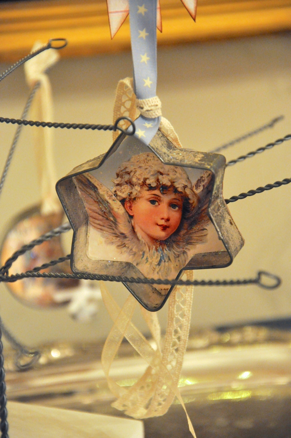 Wings of Whimsy: Christmas Ornament Swap 2014